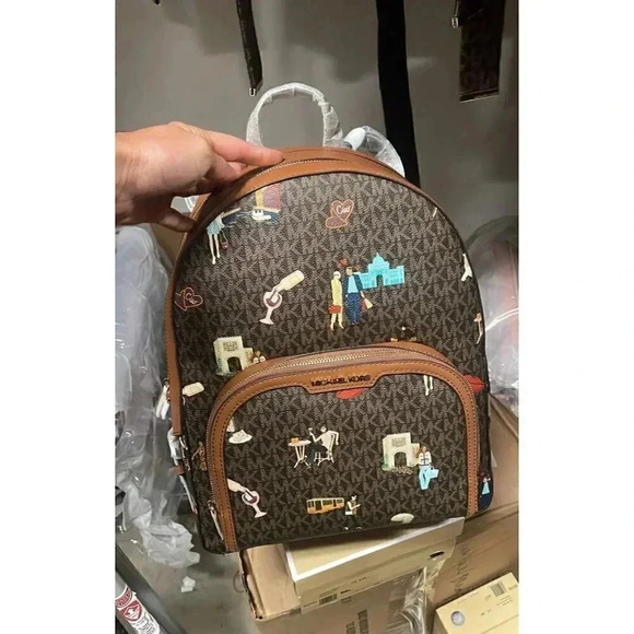 MICHAEL KORS JET SET GIRLS LARGE ZIP JAYCEE BACKPACK - BROWN MULTI - Picture 8 of 11